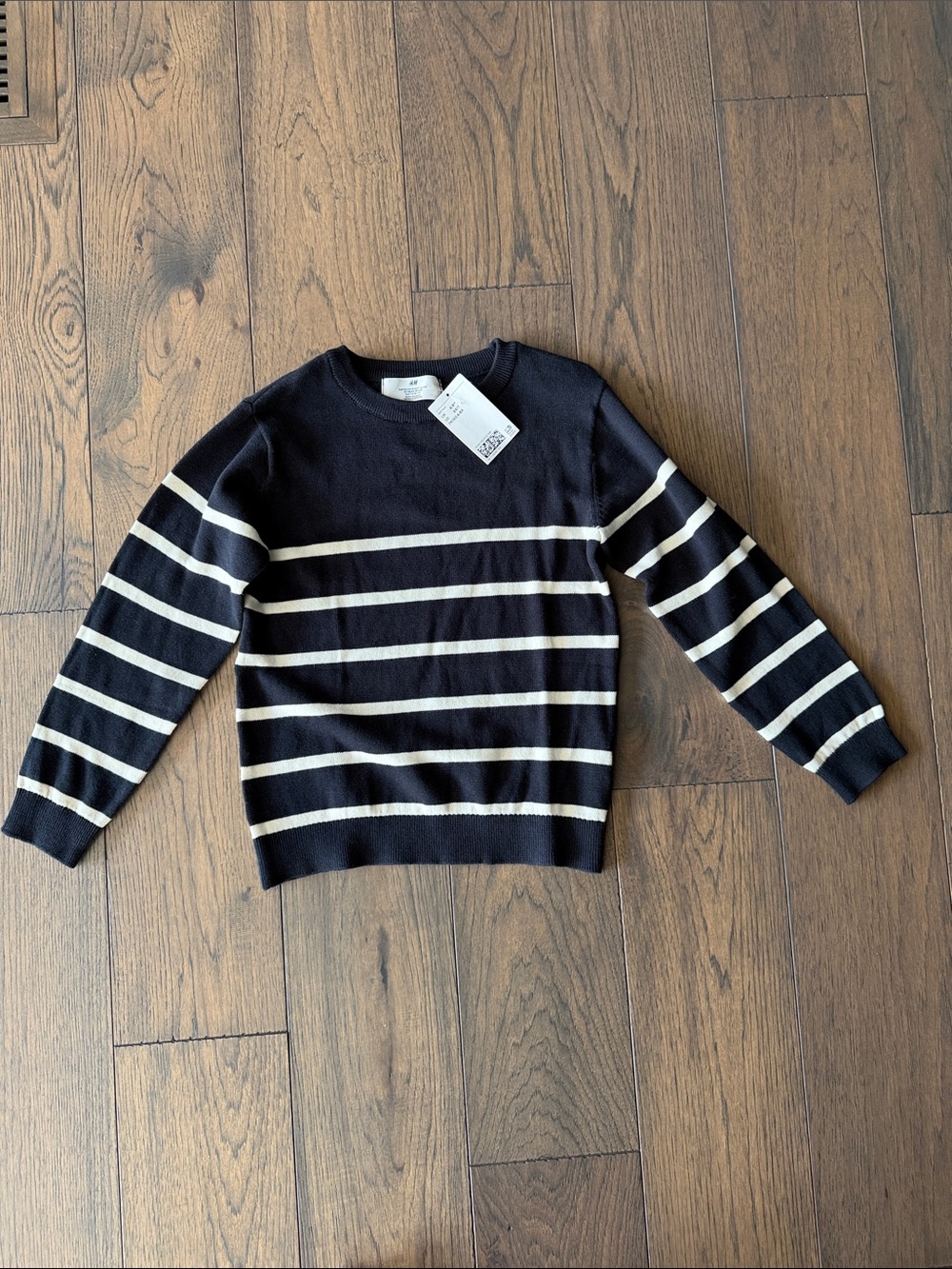 H&M Kids Striped 100% Cotton Crewneck Sweater in Black and Cream Sz 6-7 NWT